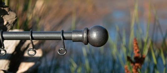 Wrought Iron Bay Window Curtain Pole with Balls