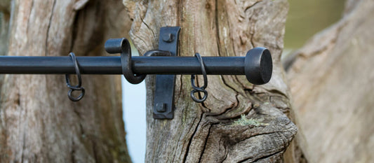 Wrought Iron Bay Window Pole with Chunky Discs