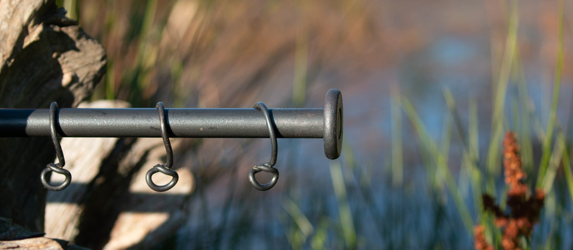 Solid Wrought Iron Bay Window Pole with Disc Finials